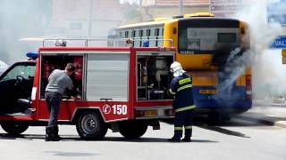 preview picture of video 'Hořící autobus Lednice'