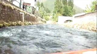 preview picture of video 'Hydrospeed sul Nera - Sotto il ponte di Visso'