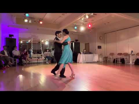 Miho & Yuko - Paisaje