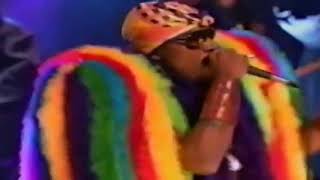 Outkast  &quot;Bombs Over Baghdad&quot; 2000 LIVE
