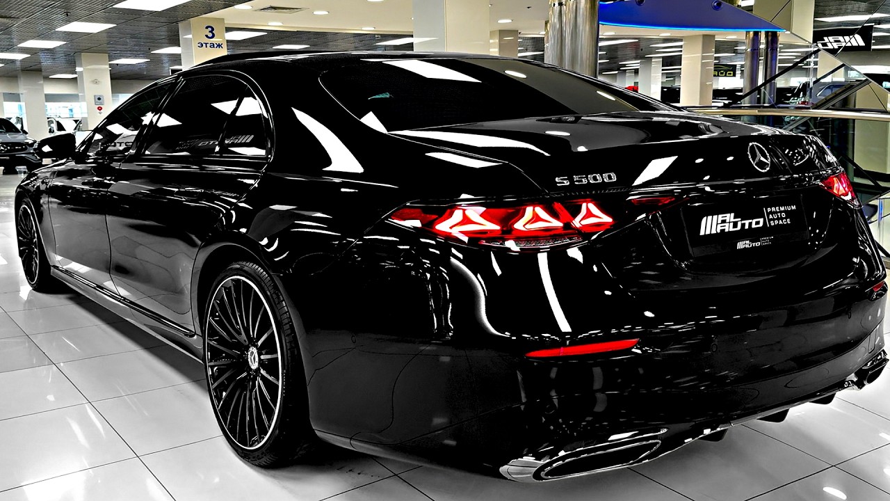 Mercedes S-Class (2027) - Terrific Luxury Boss Sedan!