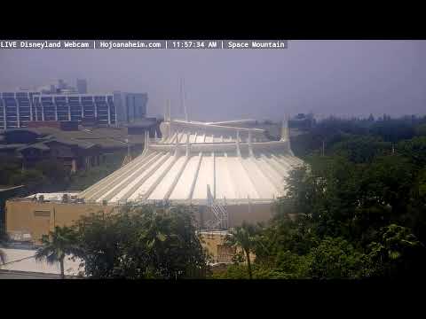 Live webcam of Disneyland Cam