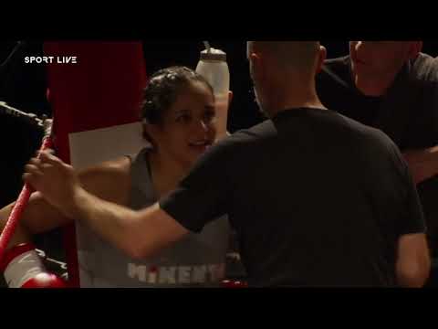 Yara Saleh  DK   VS   Paula Alvarez  Spain  - Mikenta Fight Night 30. April 2022