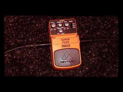 Behringer SF300 Super Fuzz pedal demo
