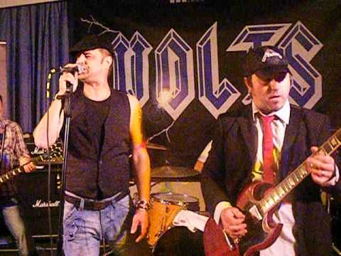 VOLTS-AC/DC Tribute band -- Riff Raff.AVI