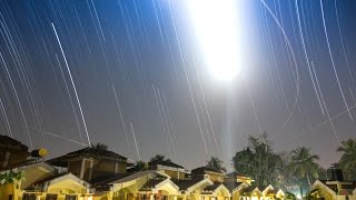 preview picture of video 'Time-lapse Video: Star Trails over Raj Heritage, Ponda, Goa.'