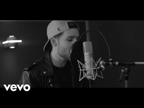 Mathieu Canaby - Maria Maria ft. Ya Levis Dalwear