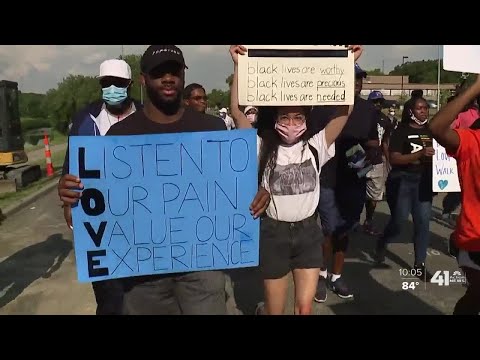 Activists, police unite for anti-violence rally as KCMO homicides rise