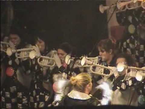 MURGA CLÓNICAS 2010 - ME OFREZCO PARA TRABAJAR