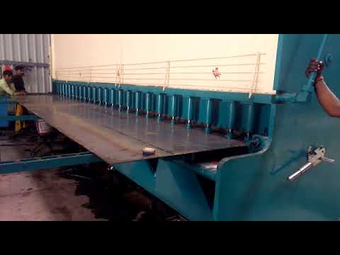Sheet Shearing Machine