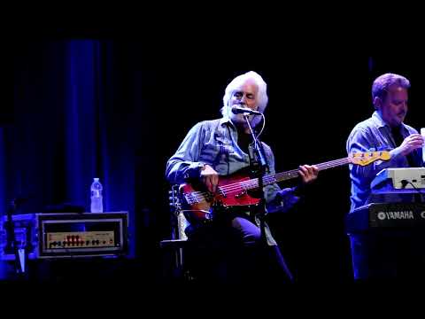 Orleans Acoustic Quartet - Dance With Me (Live in Nashville)