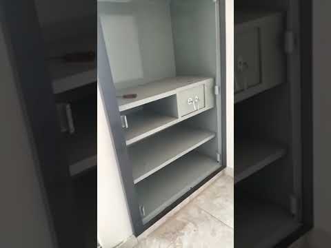 Wall Fixing Almirah