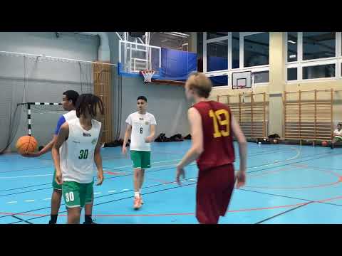 Hammarby Basket P07 Gul mot Central Basket P07 (74-40)