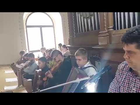 Orchestrík ZŠ Jána Kollára zo Selenče - Konfirmácia 2022 - Evanjelický a. v.  kostol v Selenči