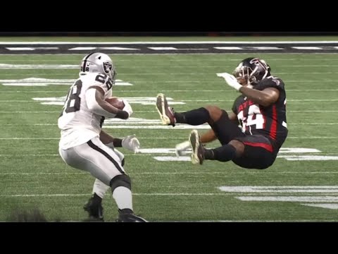 Josh Jacobs Sends Falcons Defender Flying w/ MASSIVE Truck