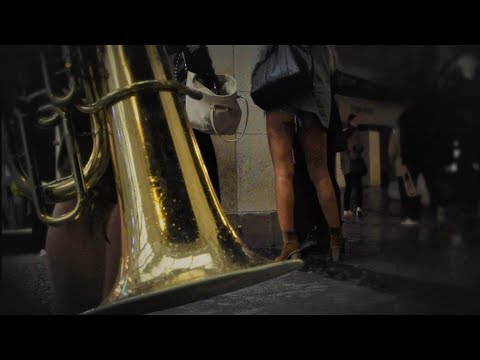 Oansno - Nachts am Stachus (Offizielles Video)