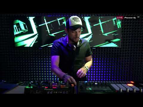 WilyamDeLove  tech house  @ Pioneer DJ TV   Moscow