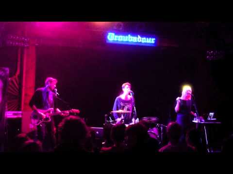 Gliss (live-Troubador, LA)