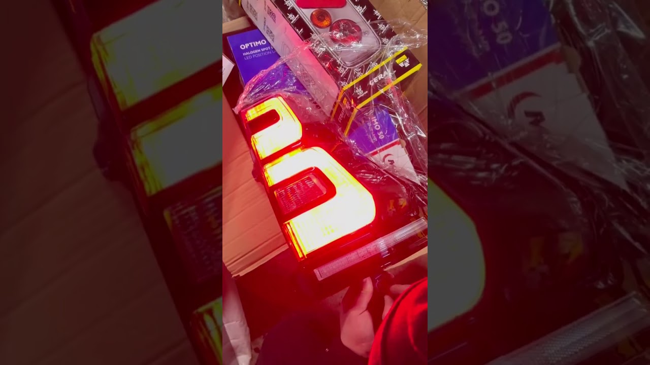 Задние фонари BlackEdition V1 Plus (2017-2023, 2 шт) Video 1