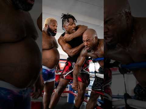 Adrien Broner Reacts to Sauce Walka Sparring Bobby Green