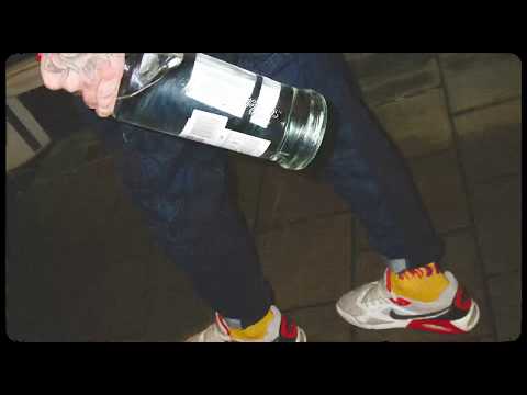 YUNG INTERNET - ANDERHALVE LITER