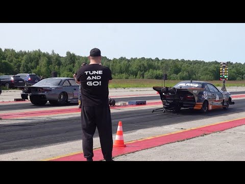 Nissan 200sx s14 LY6 Pulsar 92mm Turbo vs Top Mule Mustang 5.0l PTE 102mm Turbo 1/4 mile drag race