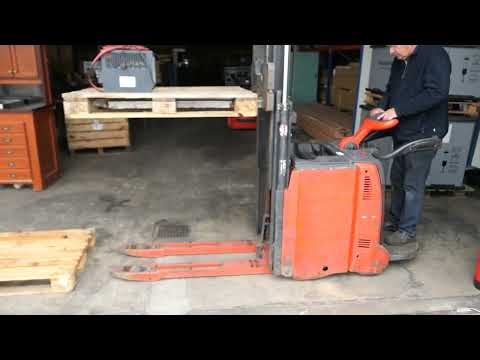 Elektrische Stapelaar Linde L12AP