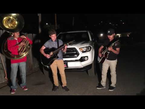 Andamos En El Ruedo (Cover )