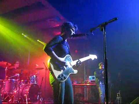 4/17 - Kaki King - Pull me out alive - La Scala - London - 10 March 2010