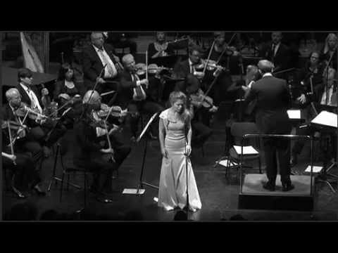 Olena Tokar (Soprano)