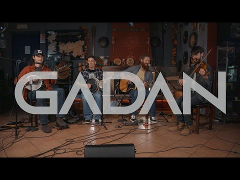 Gadan - The frost is all over/The Johnny o' Leary