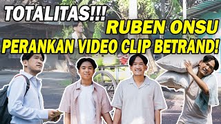 Download lagu The Onsu Family - Perankan Video Clip 'Ayahku' Ruben Onsu TOTALITAS Untuk Betrand!!! mp3