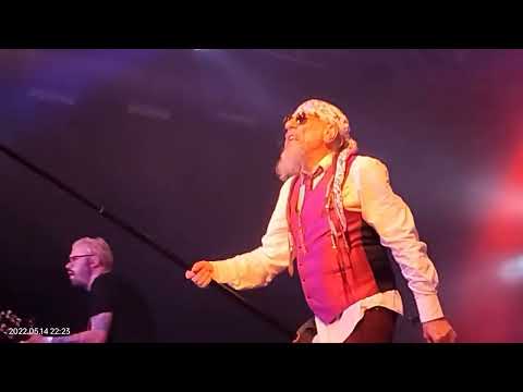 El Drogas - (Barricada 40º) -  Animal caliente  ( Sala Santana. 14.05.22 )