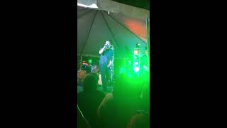 Gary Hobbs 'Amame Y Besame'