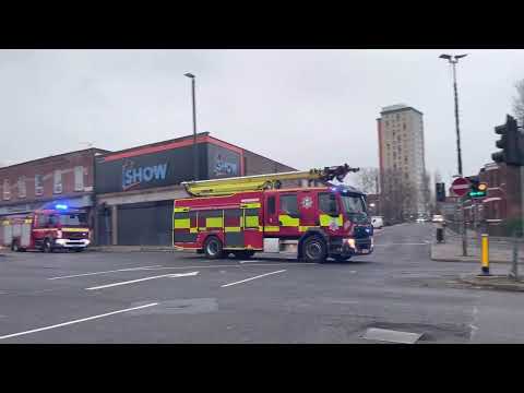 Salford E1 scorpion and second pump responding-Greater Manchester fire
