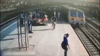 Indian soldier rescued a small girl from train!!! Huge respect for sachin pol 🙏🙏🙏