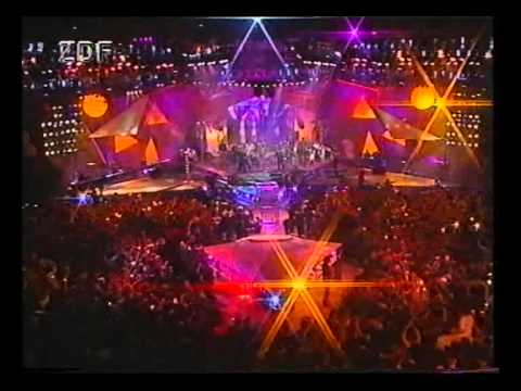1993 ZDF Pop Show - UB40 "I cant help falling in love" live