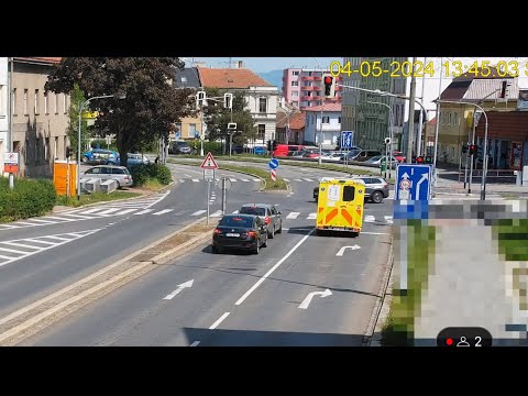 Nedání přednosti v jízdě vozidlu RZP ZZS 🤷‍♂️