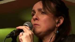 Karan Casey - &quot;Trouble in Mind&quot; (Nina Simone cover)