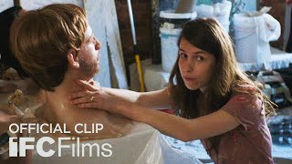 Clip "Breaking and Entering"