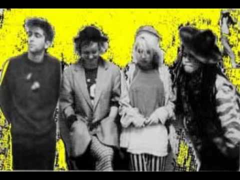 Throwing Muses - Let's Go Outside (demo 1984)