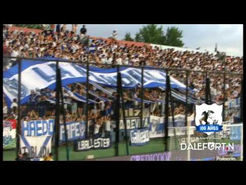 "Ponga huevo Fortinero" Barra: La Pandilla de Liniers • Club: Vélez Sarsfield