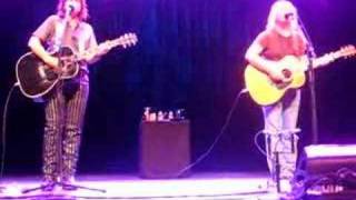Indigo Girls &quot;Jonas and Ezekial&quot;, Temecula, CA