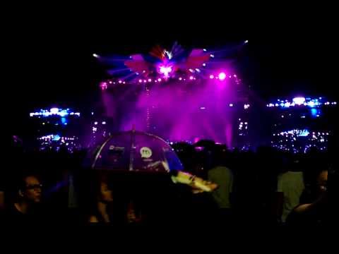 Zedd Epic Opening - Live at DWP 2013