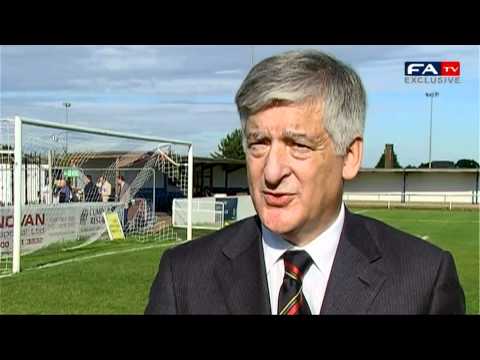 David Bernstein on the road to Wembley | Broxbourne Borough V&E 4-0 Hoddesdon Town