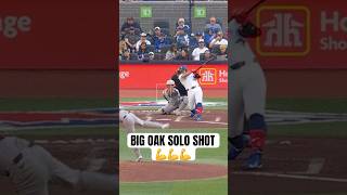 Kazuma Okamoto launches his 17th home run of the season ???? #MLB #Toronto #BlueJays