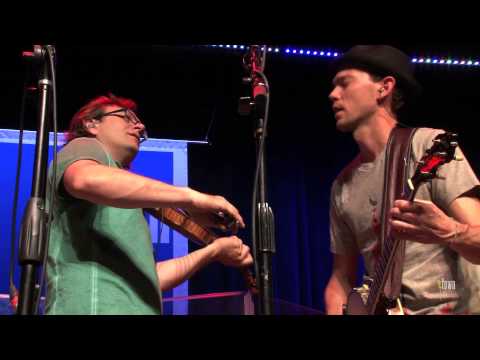The Infamous Stringdusters - "Summercamp" (eTown webisode #640)