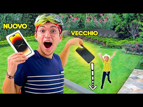 I destroy "GIO's" PHONE and I GIVE HIM the NEW IPHONE 14😨*cries*