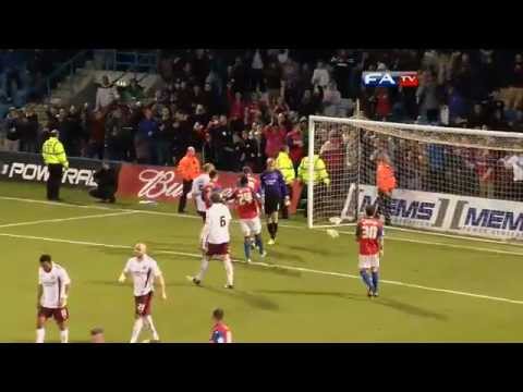 Gillingham vs Scunthorpe United 4 - 0 | FATV