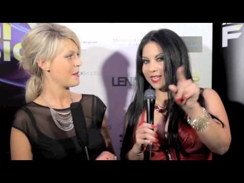 ART IN FUSION TV - Rebeca Riofrio interviewing Make Up Artist Lauren Buckley